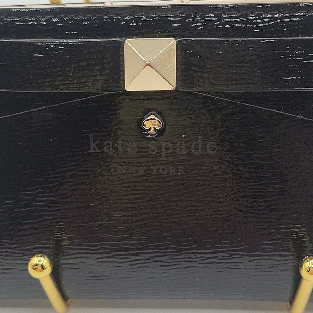 KATE SPADE NEW YORK Patten Leather Wallet Cream Leather Interior Signature Bow - Picture 2 of 10